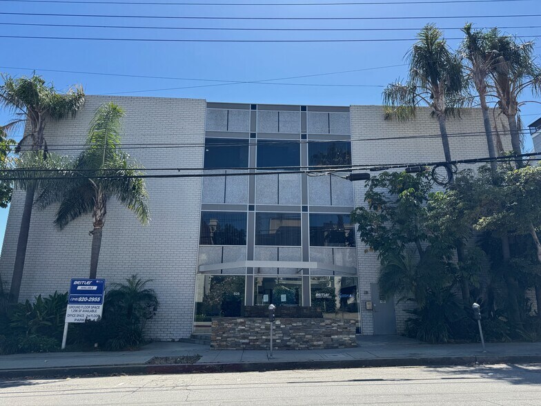 825 S Barrington Ave, Los Angeles, CA à vendre - Photo du bâtiment - Image 3 de 17
