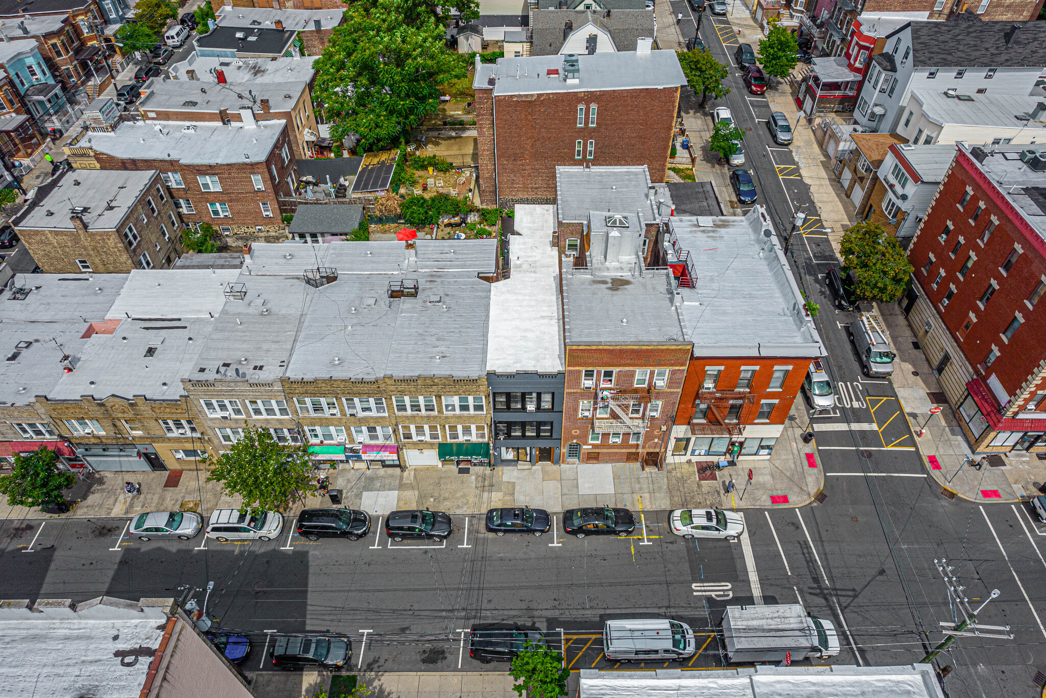 6421 Hudson Ave, West New York, NJ à vendre Photo principale- Image 1 de 1