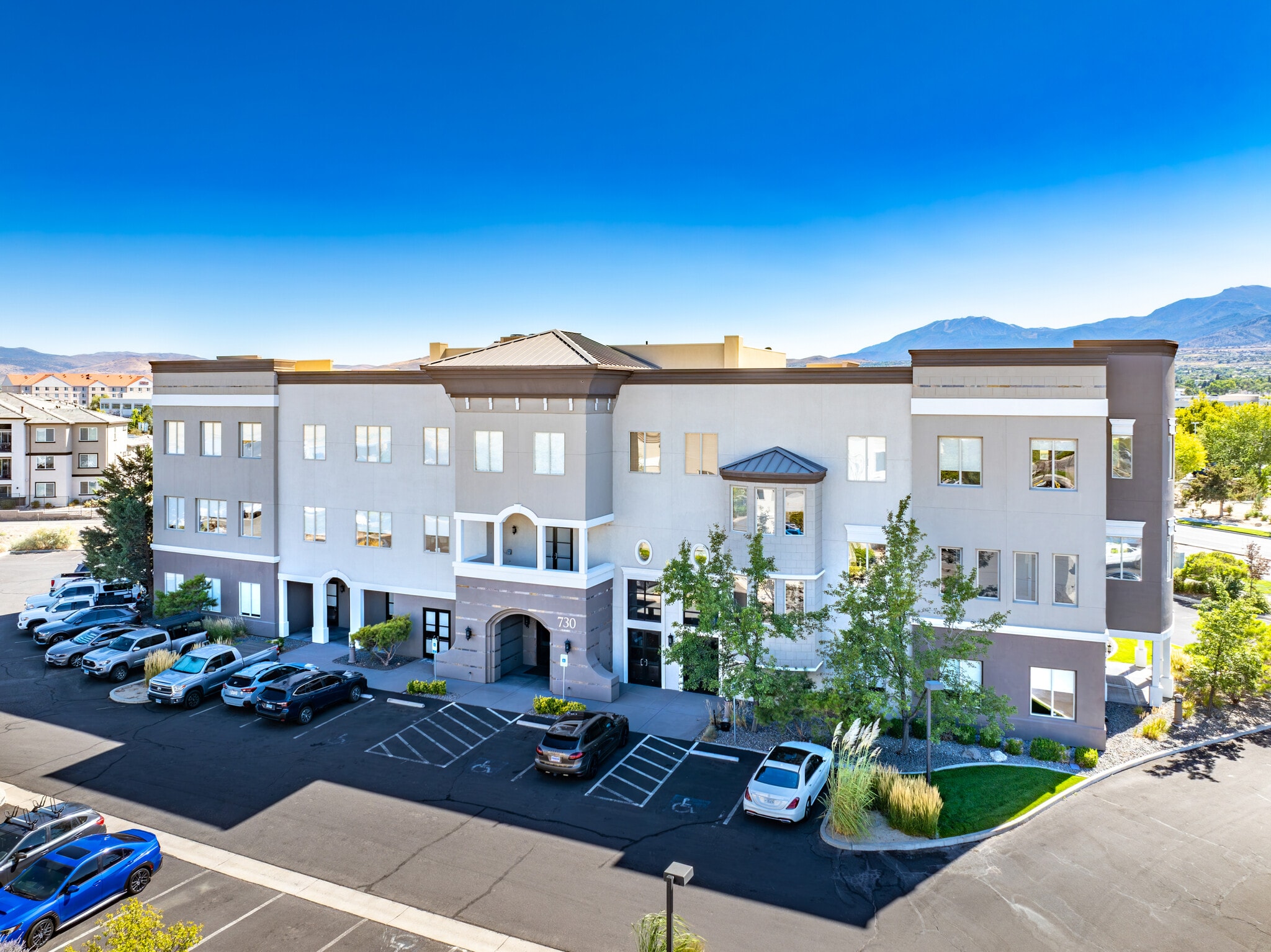 730 Sandhill Rd, Reno, NV for lease Primary Photo- Image 1 of 11