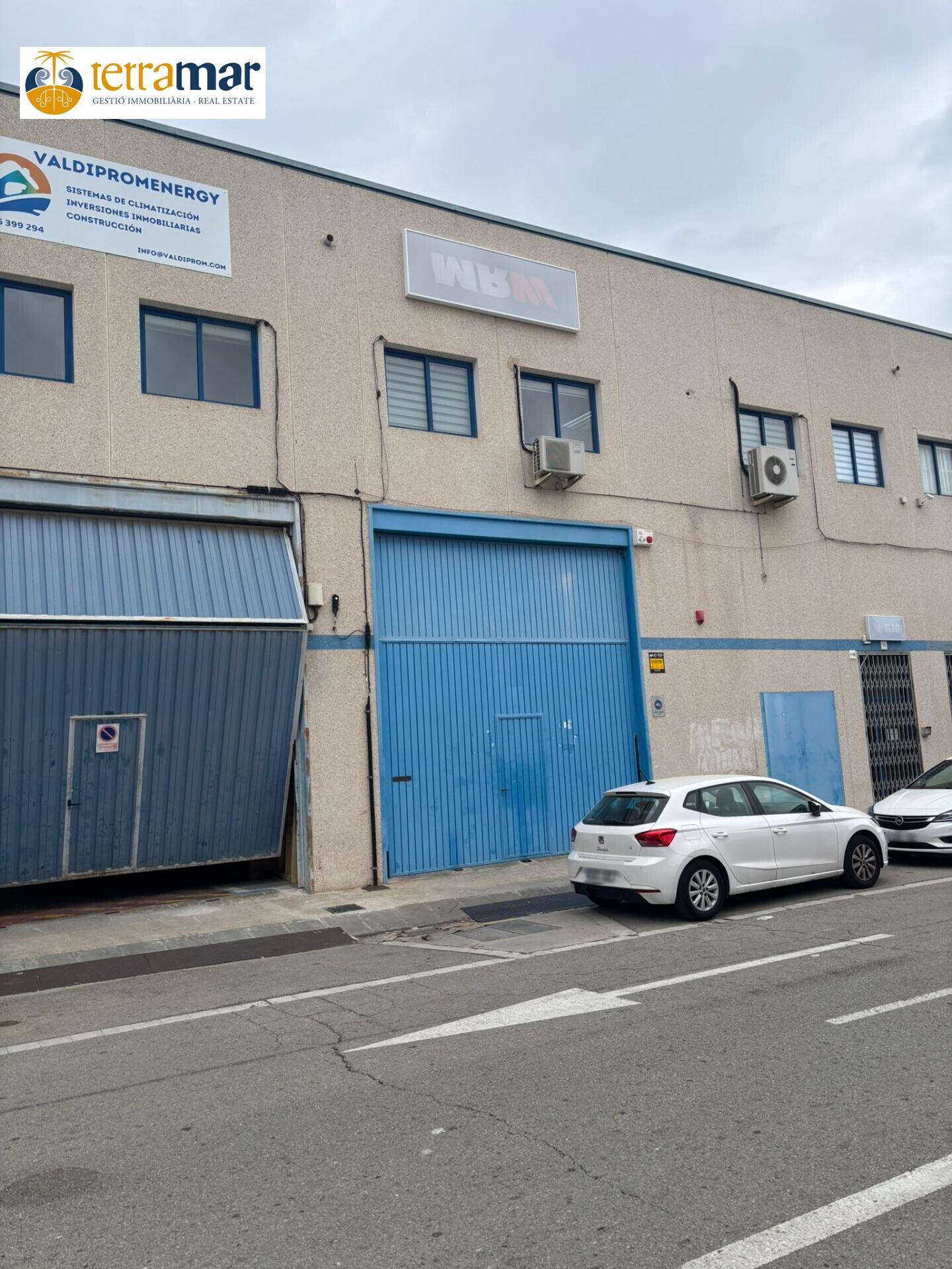 Carrer d'Andorra, 21, Sant Boi de Llobregat, Barcelona for lease Primary Photo- Image 1 of 5