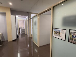 46 Park Rd, Cabramatta for lease Interior Photo- Image 2 of 5