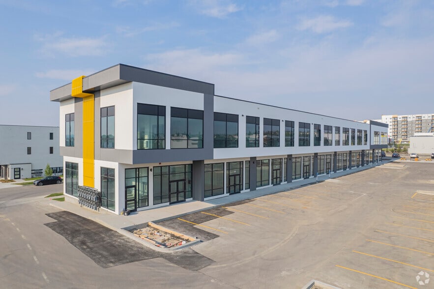 3950 Sage Hill Dr NW, Calgary, AB for sale - Building Photo - Image 1 of 1