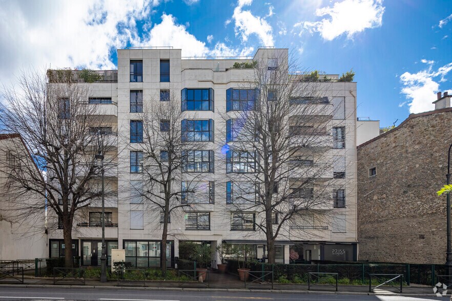 96 Rue De Verdun, Suresnes for lease - Building Photo - Image 2 of 2