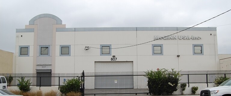 807 Mateo St, Los Angeles, CA à louer Photo principale- Image 1 de 5