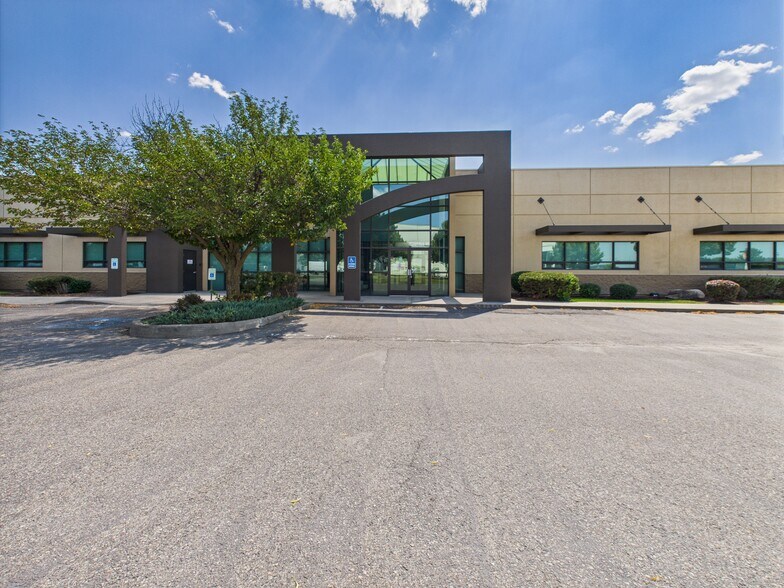 15912 E Marietta Ave, Spokane, WA à louer - Photo du bâtiment - Image 1 de 6