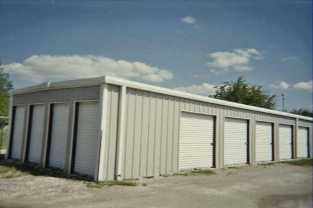 400 W Jones Rd, El Reno, OK for sale - Primary Photo - Image 1 of 1