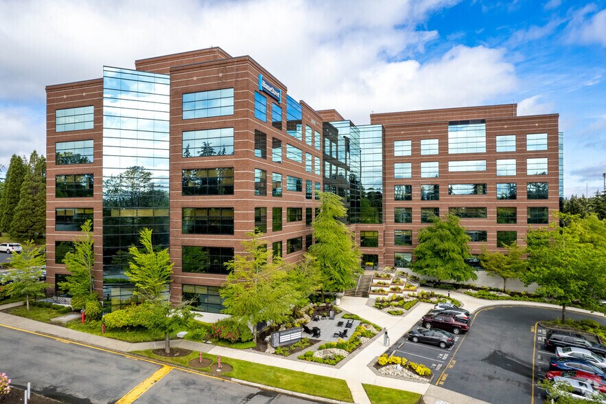 20700 44th Ave W, Lynnwood, WA for lease - Building Photo - Image 2 of 7