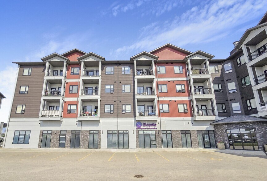 23-118 Cope Cres, Saskatoon, SK for lease - Building Photo - Image 1 of 8