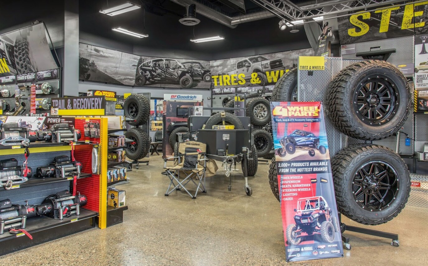 6771 N Boone Ave, Minneapolis, MN à louer Photo du bâtiment- Image 1 de 9