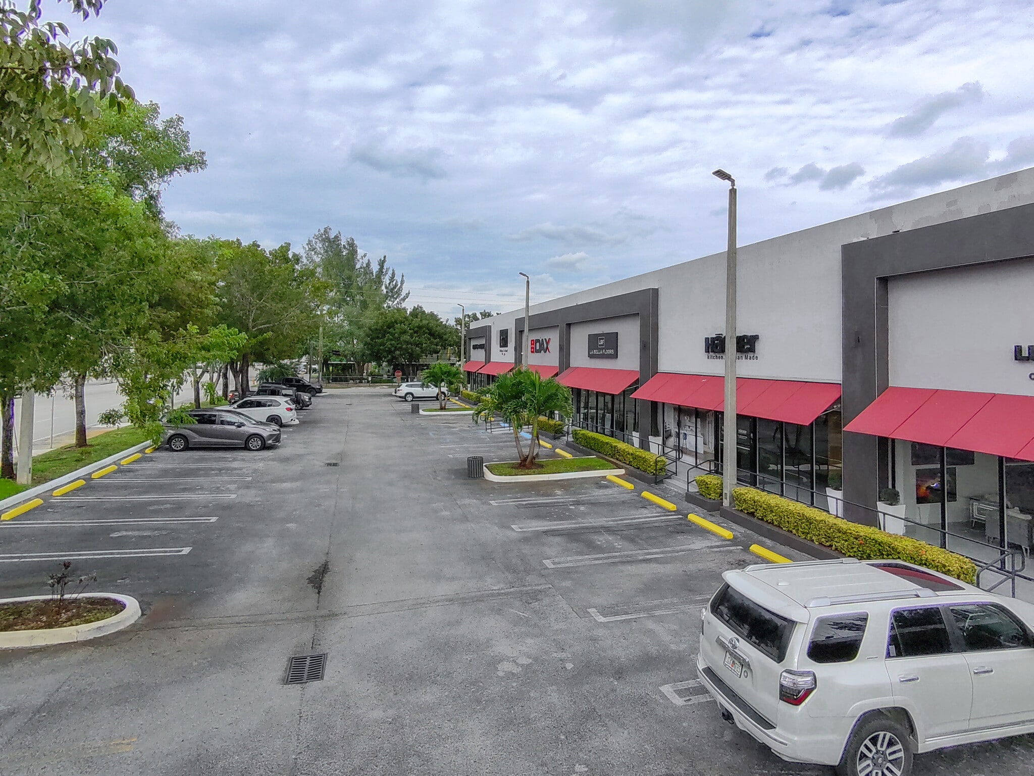 7850 NW 32nd St, Doral, FL à louer Photo intérieure- Image 1 de 1