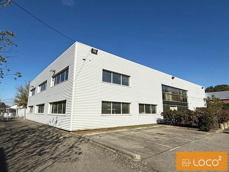 11 Rue Henri Jansou, Toulouse à louer - Photo du bâtiment - Image 2 de 11
