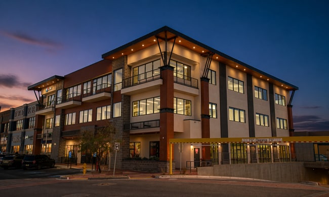 Plus de détails pour 2100 Louisiana Blvd NE, Albuquerque, NM - Bureau, Bureau/Commerce de détail à louer