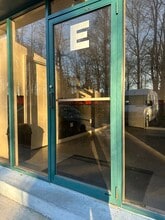 876 N Lenola Rd, Moorestown, NJ à louer Photo intérieure- Image 2 de 19