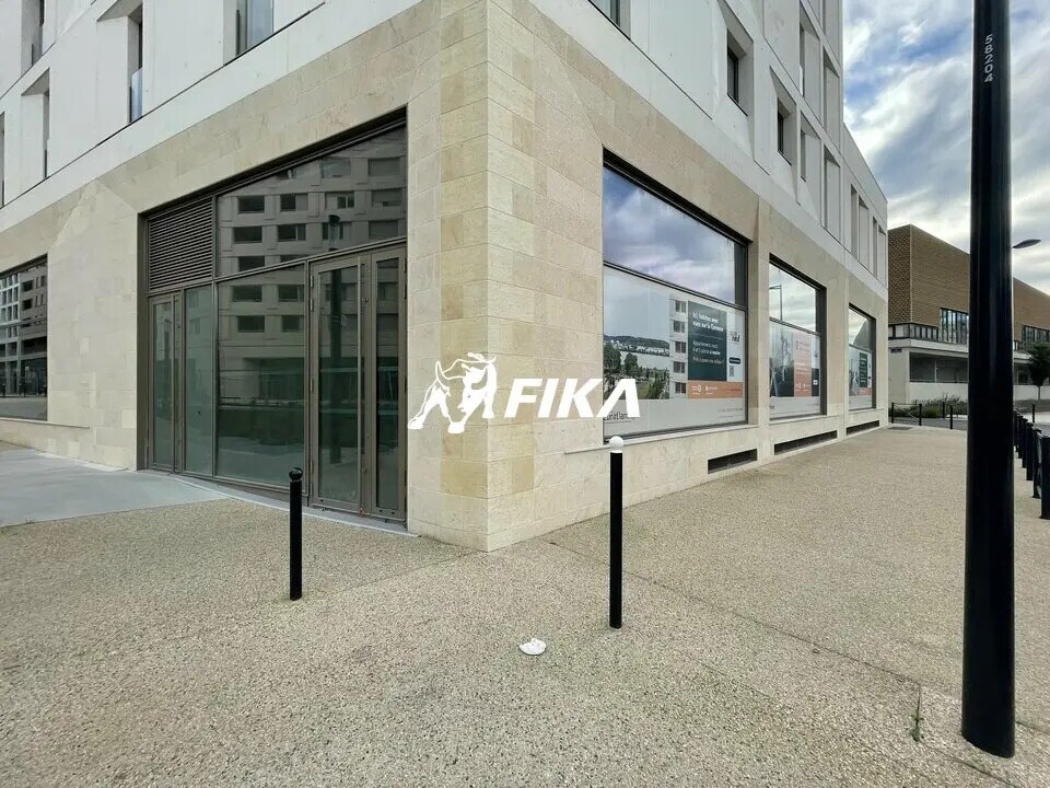 Commerce de détail dans Bordeaux à vendre Photo du bâtiment- Image 1 de 33