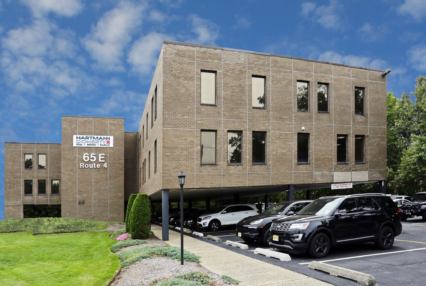 65 Route 4, River Edge, NJ for lease Building Photo- Image 1 of 4