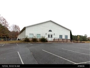 132 N Medical Pky, Woodstock, GA for lease Interior Photo- Image 2 of 3