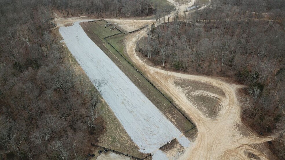 93 Buck Run Rd, Bedford, KY à vendre - Photo du bâtiment - Image 3 de 45