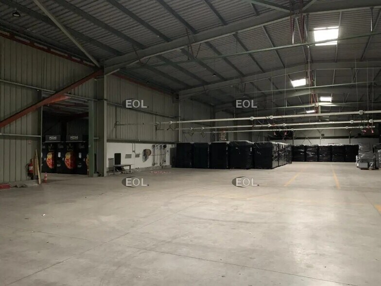 Industriel dans Bollène à louer - Photo intérieure - Image 1 de 8