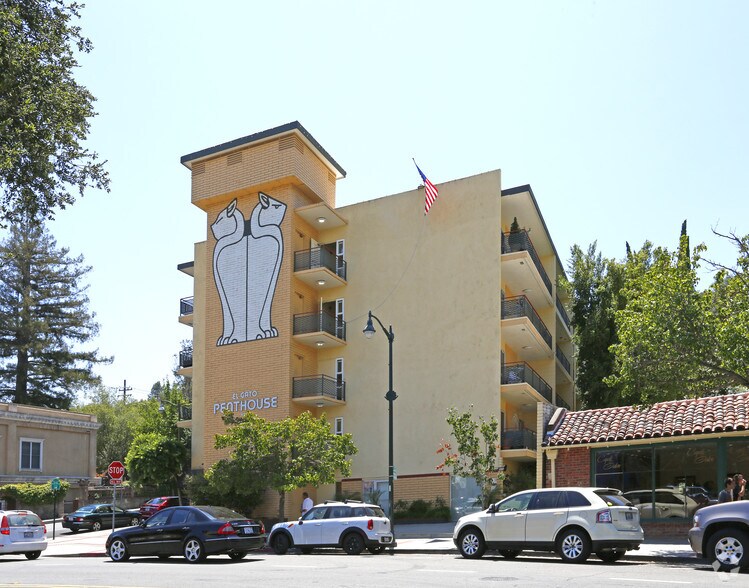 20 E Main St, Los Gatos, CA à louer - Photo du bâtiment - Image 2 de 60