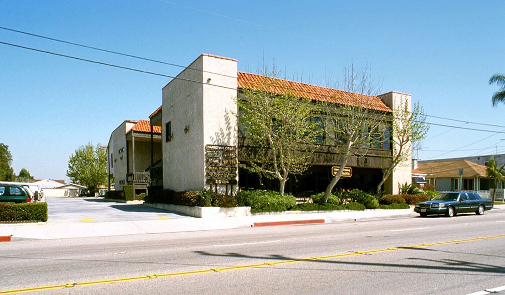 25124 Narbonne Ave, Lomita, CA for lease Primary Photo- Image 1 of 16