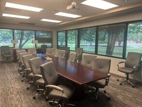 501 Great Circle Rd, Nashville, TN for lease Building Photo- Image 2 of 6