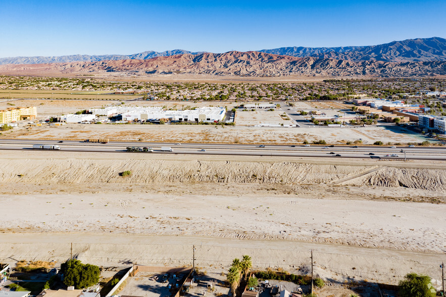 Atlantic Ave, Indio, CA à vendre - Photo principale - Image 1 de 11