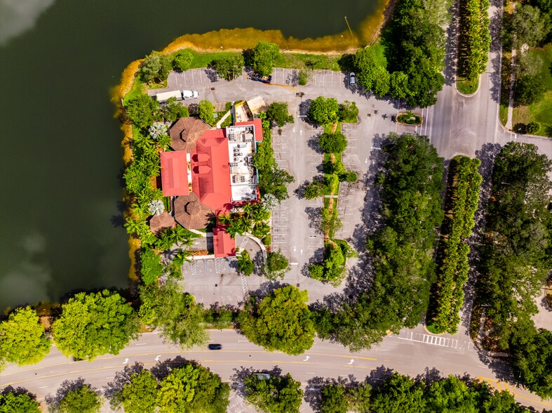 2750 Sawgrass Mills Cir, Fort Lauderdale, FL à louer - Photo du bâtiment - Image 2 de 6