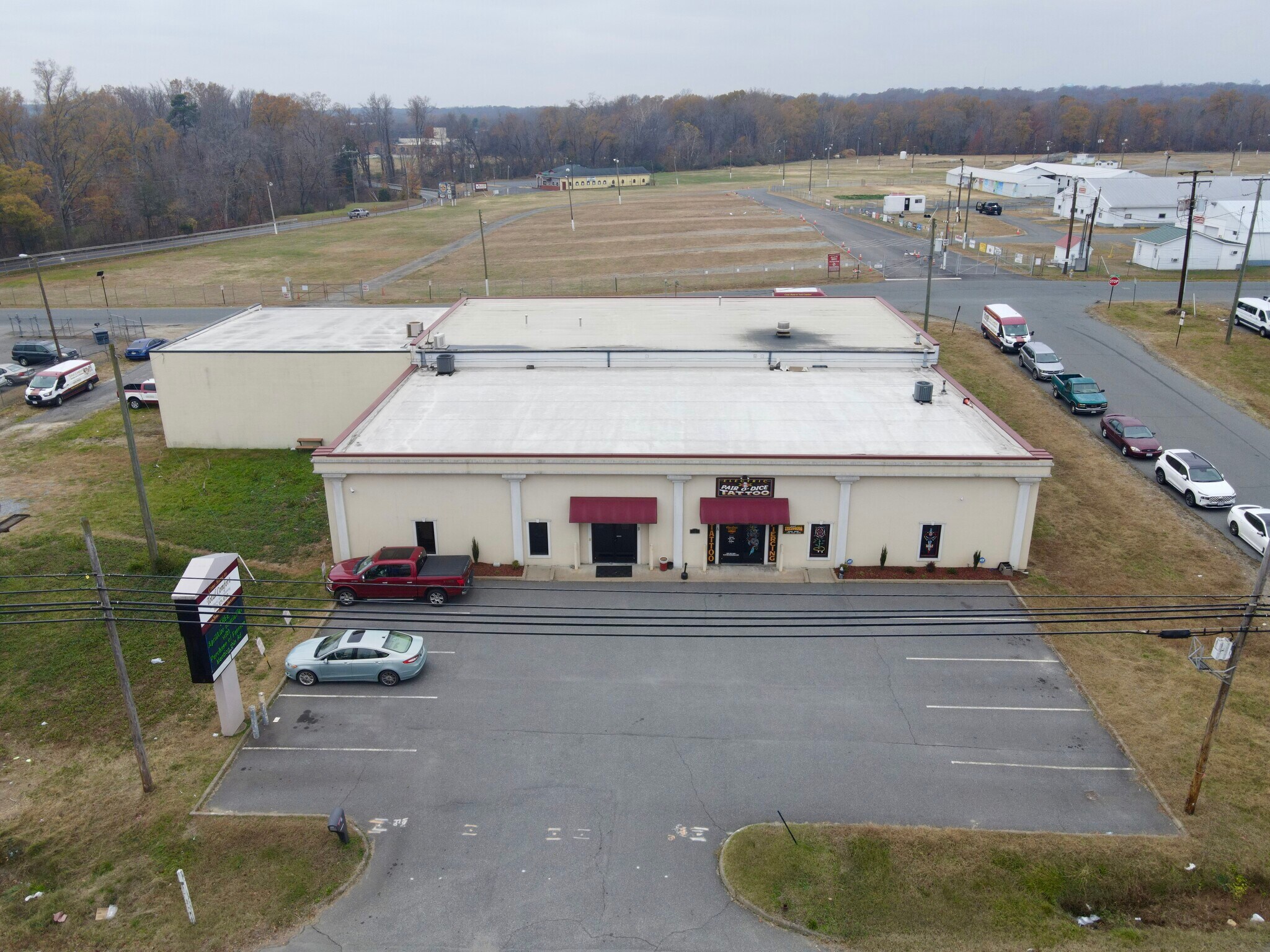 1901 Dixon St, Fredericksburg, VA for lease Primary Photo- Image 1 of 14