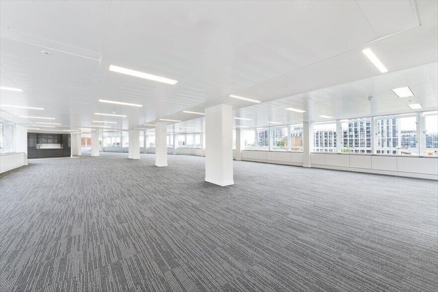 17 Lansdowne Rd, Croydon à louer - Photo du bâtiment - Image 3 de 14