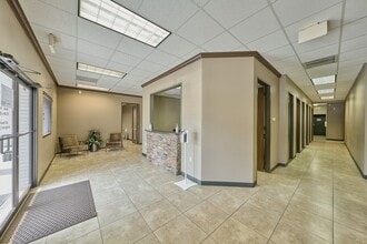 26451 Hanna Rd, The Woodlands, TX for sale Lobby- Image 2 of 23