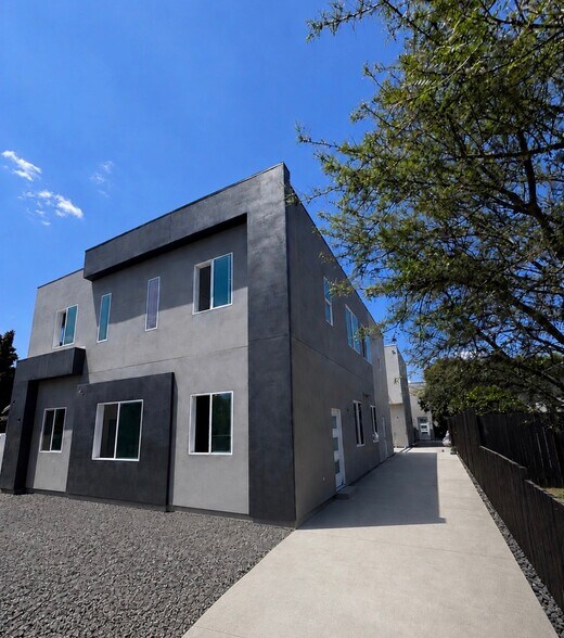 11223 Tiara St, North Hollywood, CA à vendre - Photo du bâtiment - Image 1 de 4