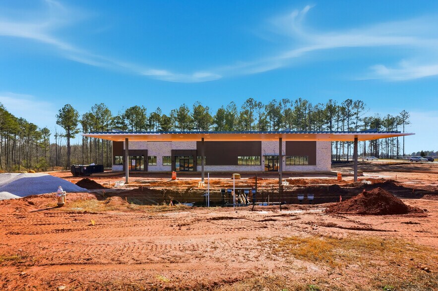 691-695 Bridges rd, McDonough, GA à louer - Photo du bâtiment - Image 3 de 18