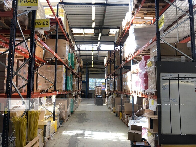 Industrial in Gennevilliers for lease - Interior Photo - Image 3 of 8