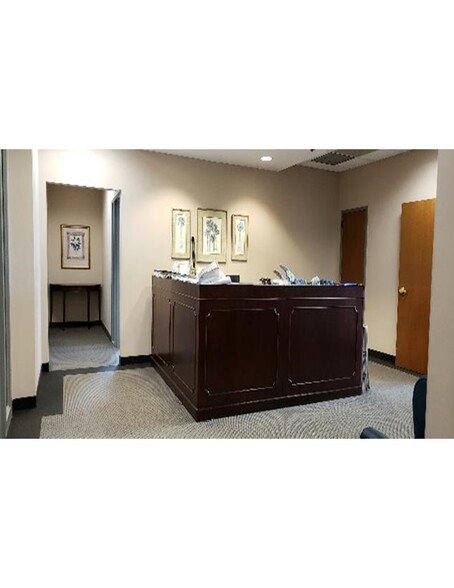 1460 John B White Sr Blvd, Spartanburg, SC for lease - Interior Photo - Image 3 of 8