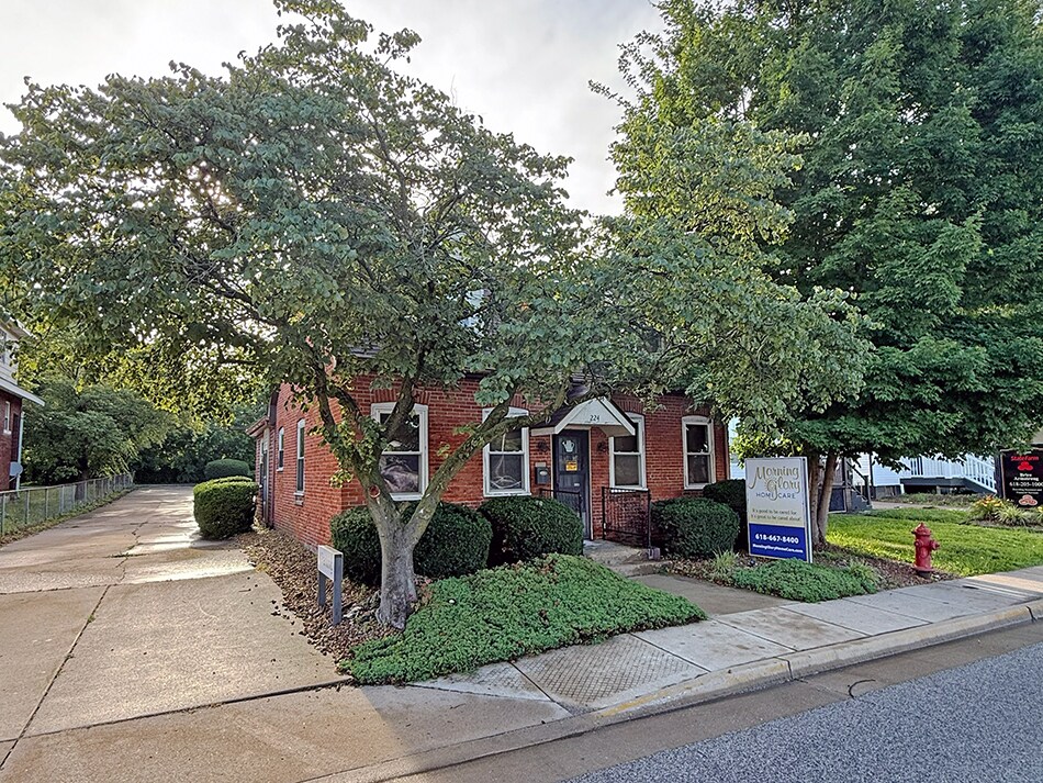 224 S Main St, Edwardsville, IL for sale Building Photo- Image 1 of 13