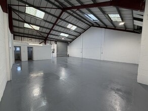 Redhills Rd, South Woodham Ferrers for lease Interior Photo- Image 2 of 4