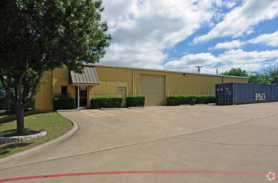 1500 S I 35, Lancaster, TX à vendre - Photo du bâtiment - Image 3 de 7