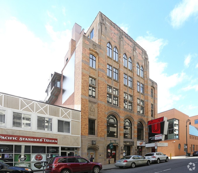 216 Crown St, New Haven, CT for lease - Building Photo - Image 2 of 3