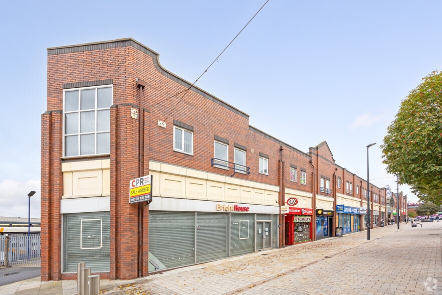 College Walk, Rotherham for lease - Building Photo - Image 2 of 3
