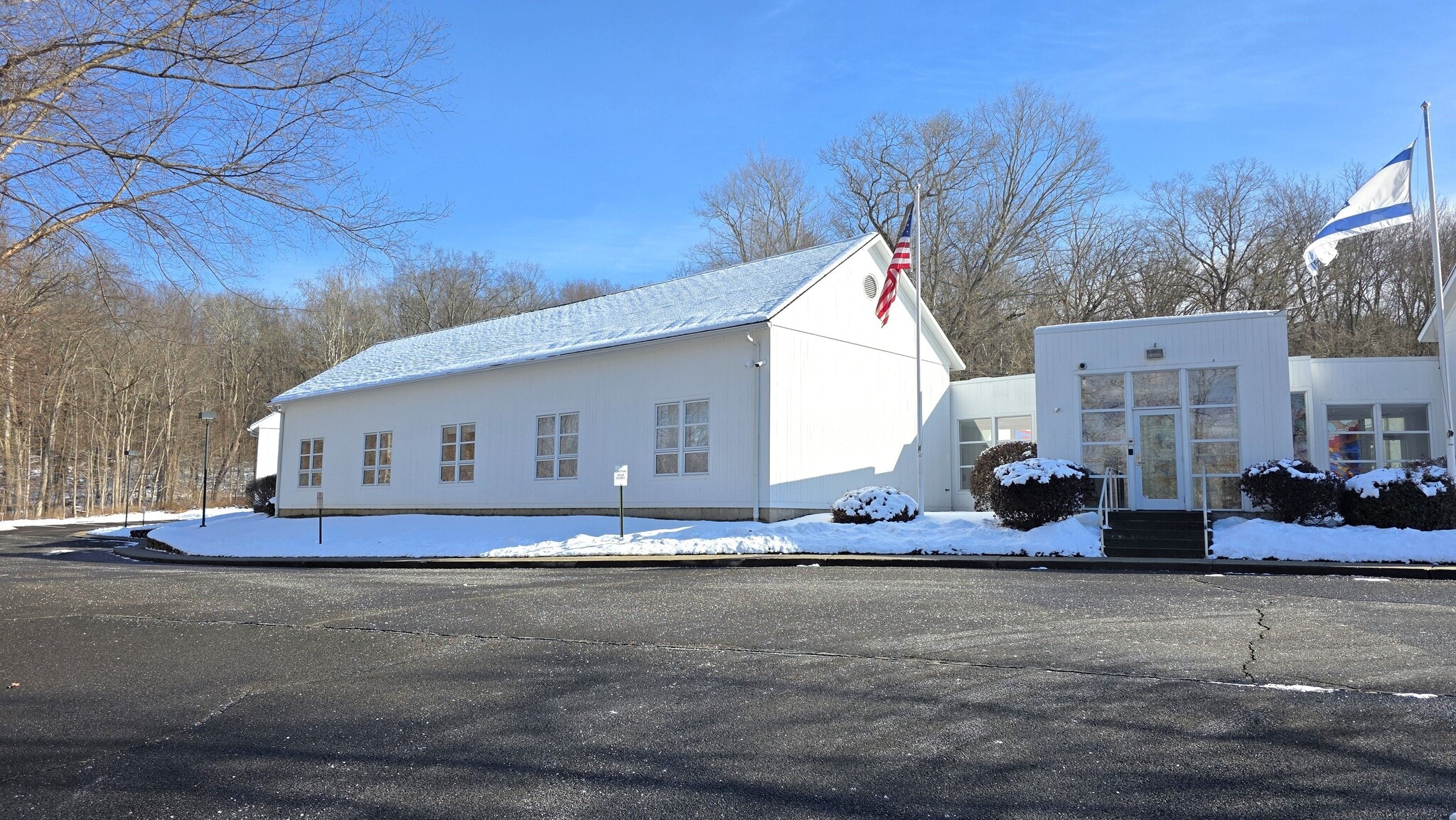 444 Main St N, Southbury, CT for lease Primary Photo- Image 1 of 4