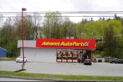 Plus de détails pour 65 River Rd, Mexico, ME - Commerce de détail à vendre