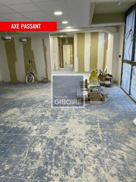 Office in Rennes for lease - Interior Photo - Image 3 of 3