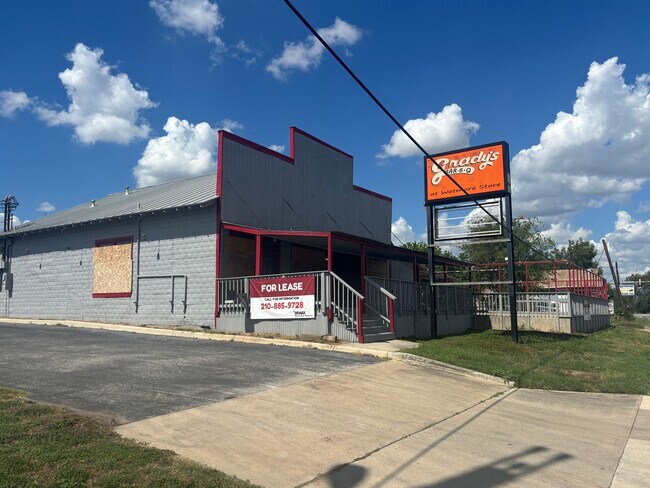 Plus de détails pour 13525 Wetmore Rd, San Antonio, TX - Local d'activités à louer