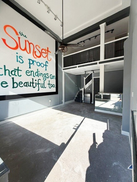 1104-1108 Irving St, San Francisco, CA for lease - Building Photo - Image 2 of 3