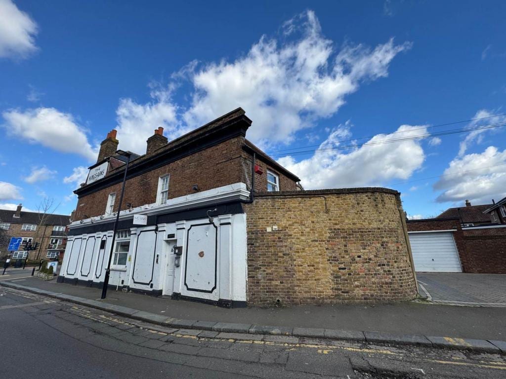 Worple Rd, Isleworth for lease Building Photo- Image 1 of 7