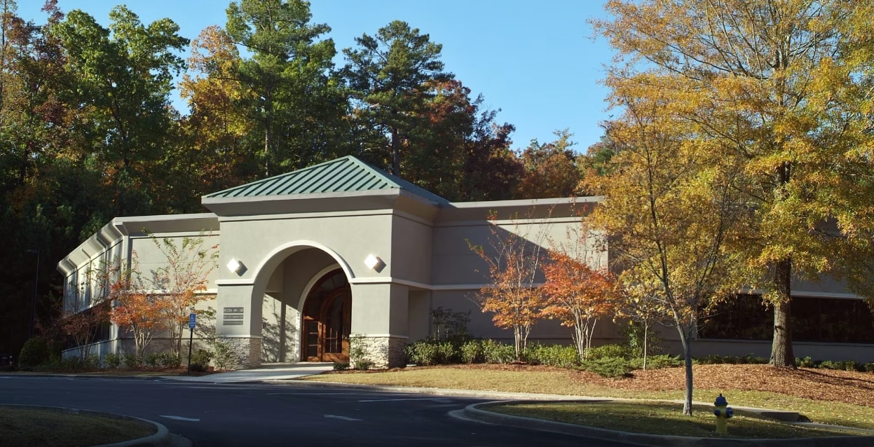 2111 Parkway Office Cir, Hoover, AL à louer Photo du bâtiment- Image 1 de 8