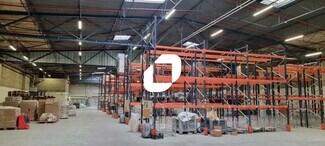 Plus de détails pour Plusieurs types d'espaces à louer