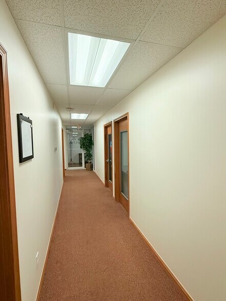 79 S State St, Westerville, OH à louer - Photo intérieure - Image 3 de 10