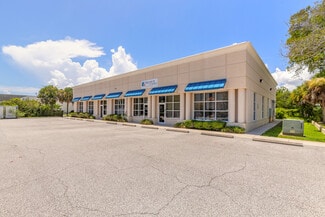 Plus de détails pour 122 S Segrave St, Daytona Beach, FL - Bureau à louer