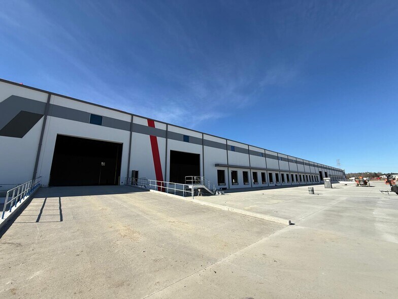 115 Parkway Dr, Rincon, GA à louer - Photo du bâtiment - Image 3 de 40